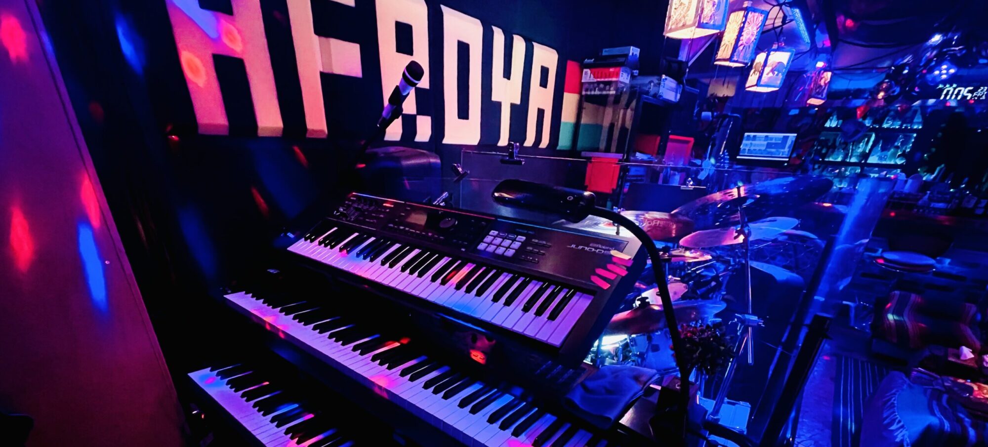 ミュージックバー＆ライブバー AFROYA [アフロヤ]千葉県柏